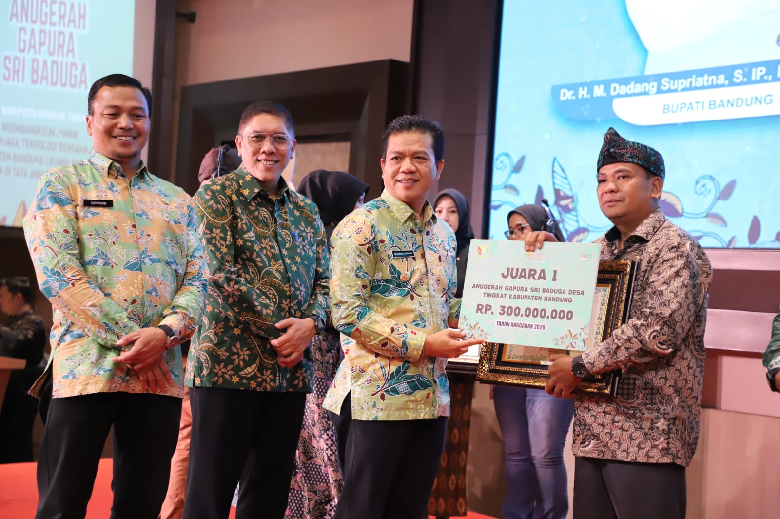 Desa Cibiru Wetan dan Kelurahan Pasawahan Wakili Kabupaten Bandung di Jawa Barat